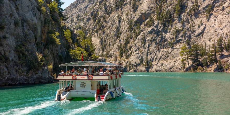 Green Canyon Sunset Boat Tour